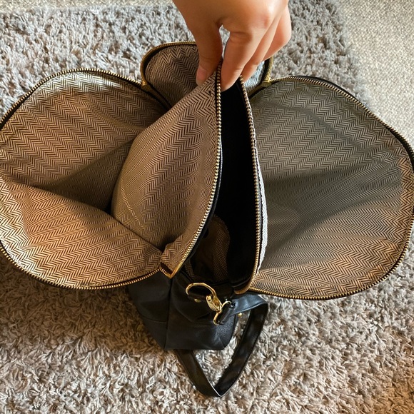 SOLD❗️3 for $20 Steve Madden large shoulder bag - Picture 8 of 9